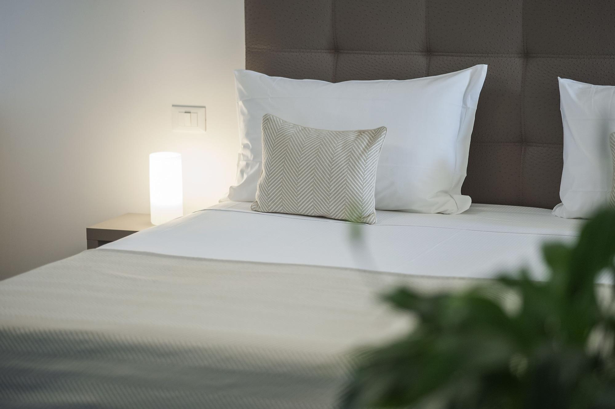 Hotel Studio Inn Centrale & Milano Urban Padel Екстериор снимка