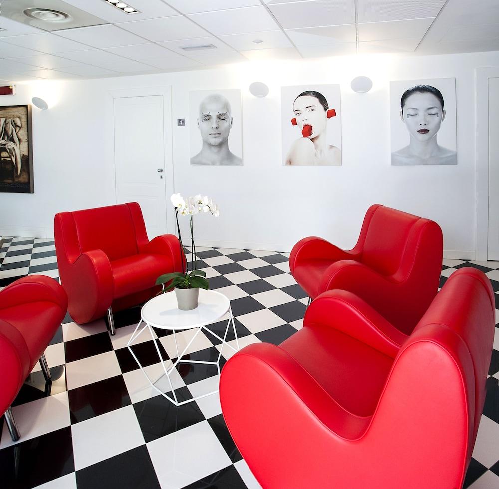 Hotel Studio Inn Centrale & Milano Urban Padel Екстериор снимка